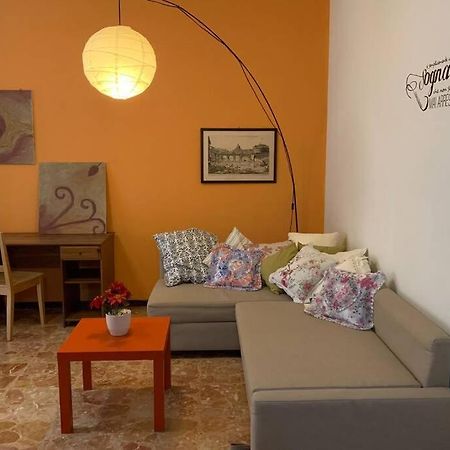 A Casa Da Claudio Apartment Парма Екстериор снимка