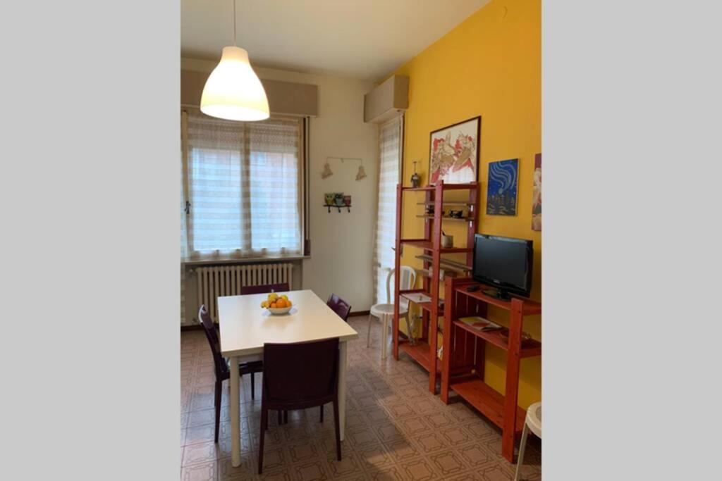 A Casa Da Claudio Apartment Парма Екстериор снимка