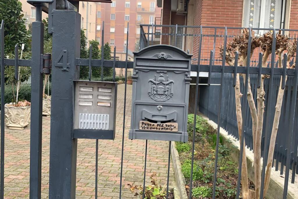 A Casa Da Claudio Apartment Парма Екстериор снимка